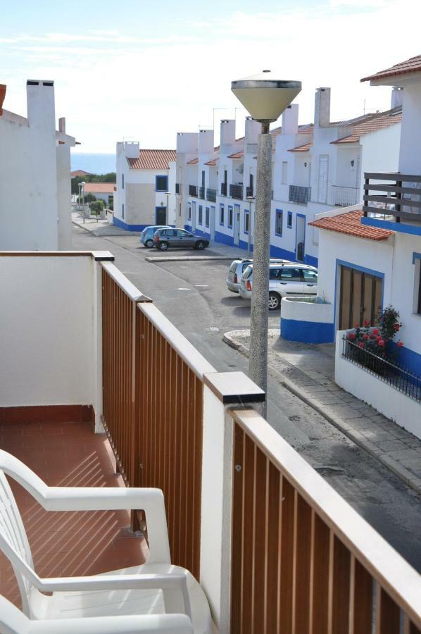Apartamentos Campos 1 Porto Covo Exterior foto